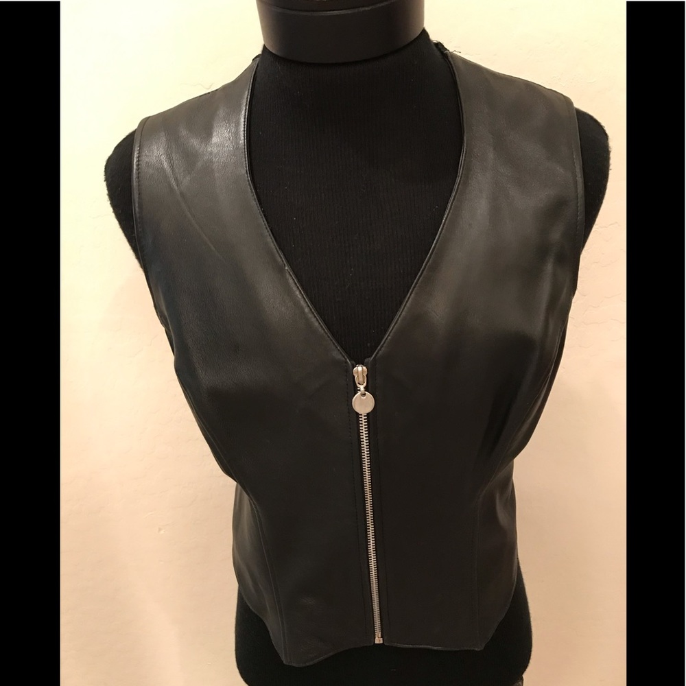 NEW VAKKO SPORTS TOO SzL LEATHER VEST